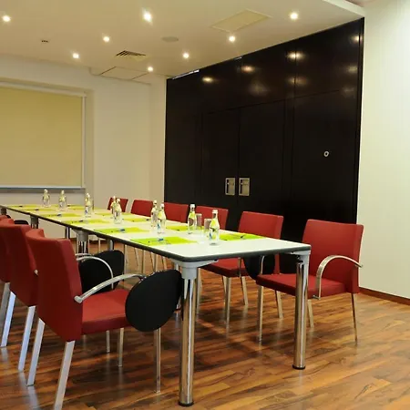 Inatel Hotell 3*